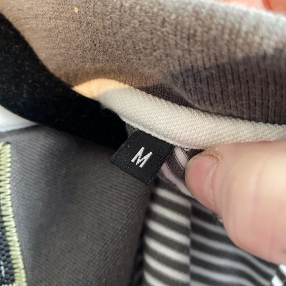 Bugatti Classic polo finished with contrast ringer trim. - Picture 2 of 12